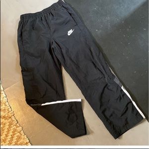Nike boys nylon track pants size medium!